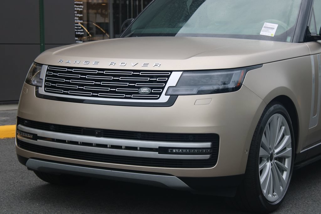 New 2026 Land Rover Range Rover Long Wheelbase Autobiography AWD/4WD image 2