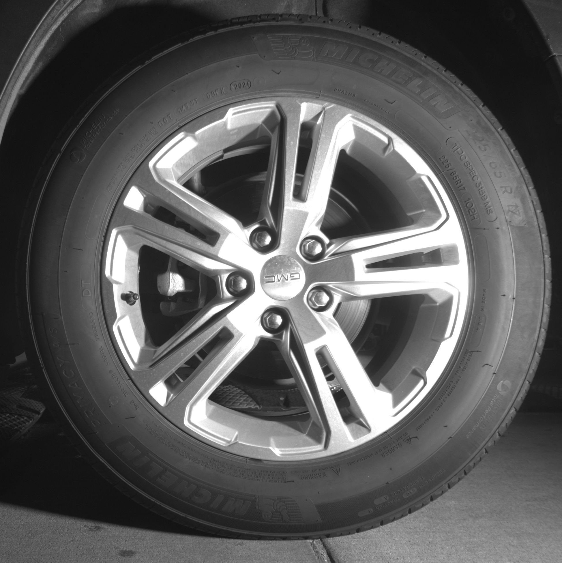 Used 2024 GMC Terrain SLE image 19