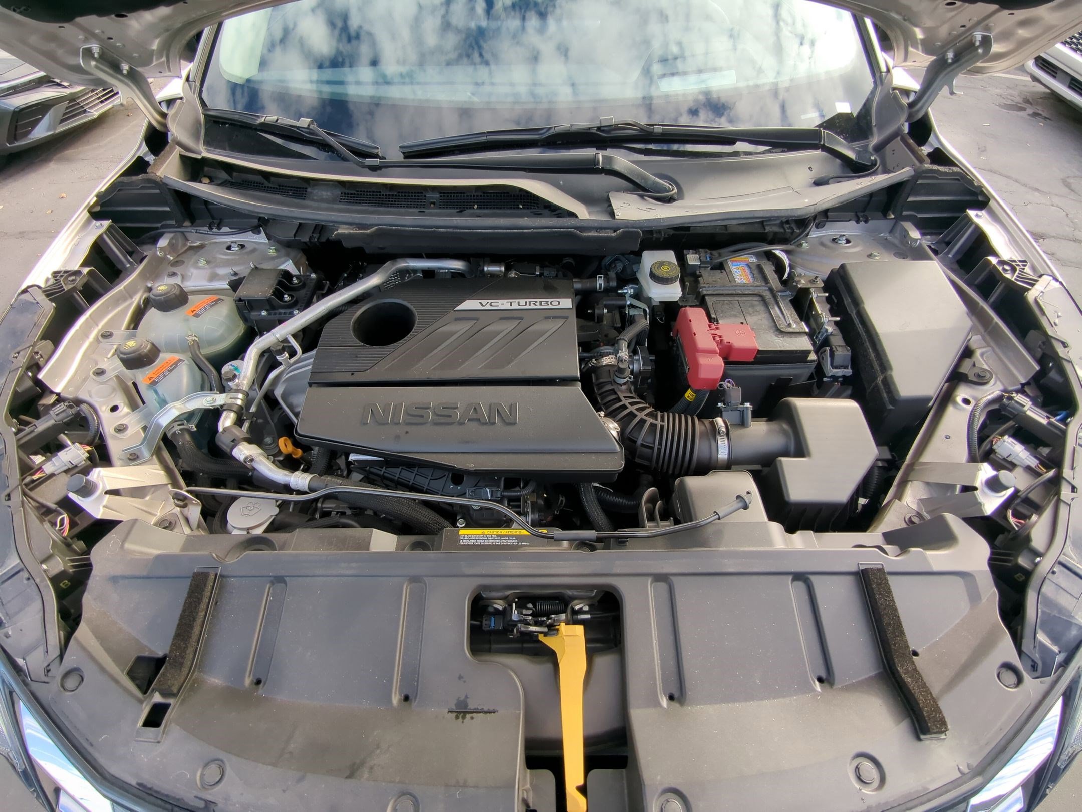 Used 2025 Nissan Rogue SL w/ Tech Package image 37