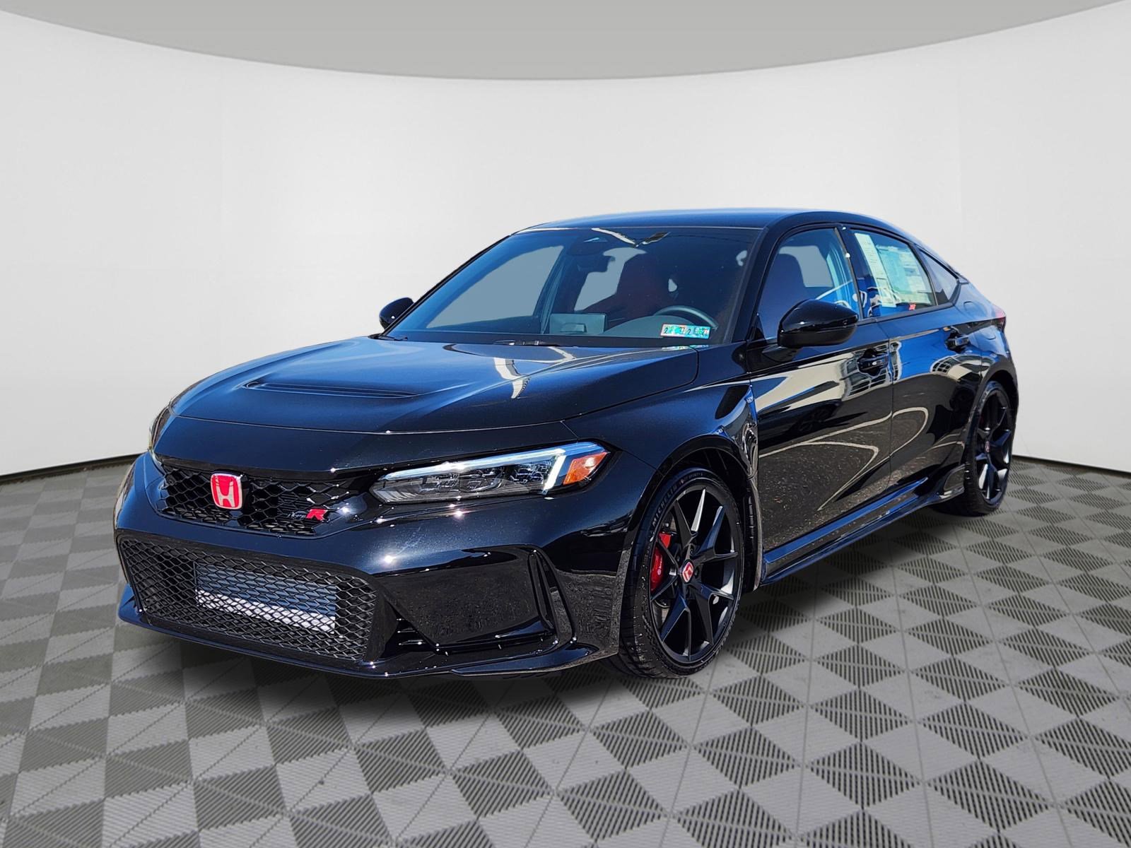 Used 2025 Honda Civic Type R image 2