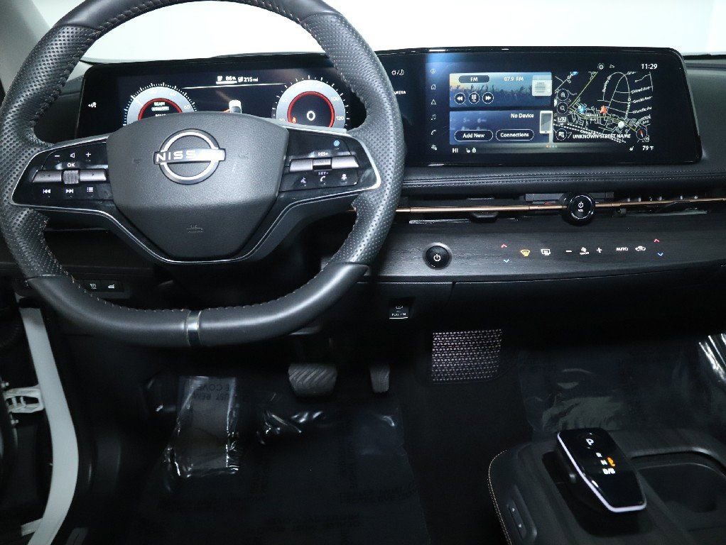 Certified 2024 Nissan Ariya EVOLVE+ e-4ORCE image 32