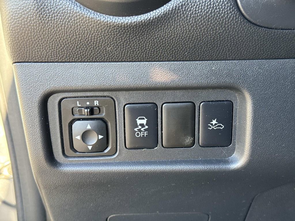 Used 2021 Mitsubishi Mirage ES image 43