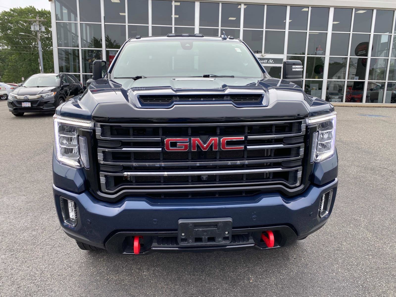 Used 2022 GMC Sierra 2500 AT4 w/ AT4 Preferred Package image 10