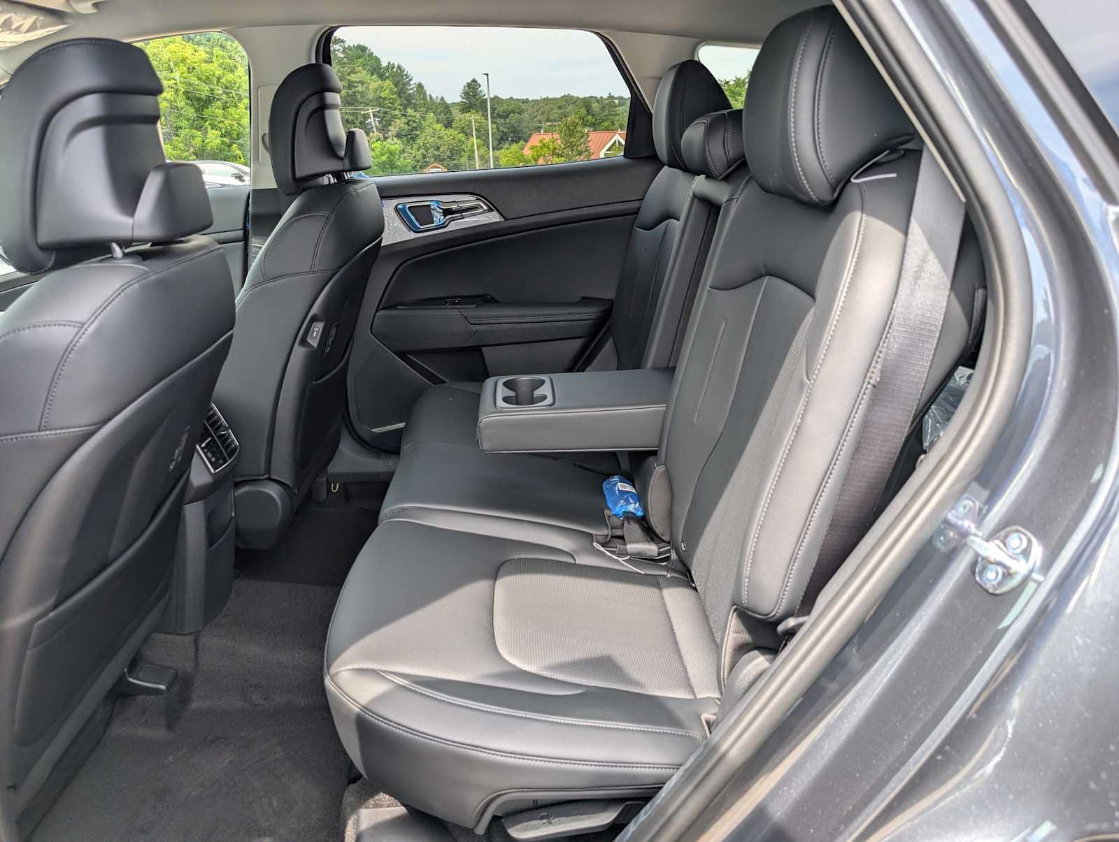 New 2026 Kia Sportage EX AWD/4WD image 17