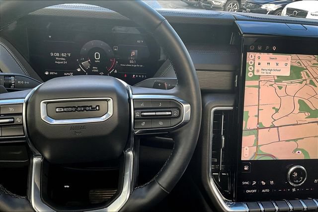 Used 2026 GMC Yukon Denali w/ Sun & Power Step Package AWD/4WD image 12