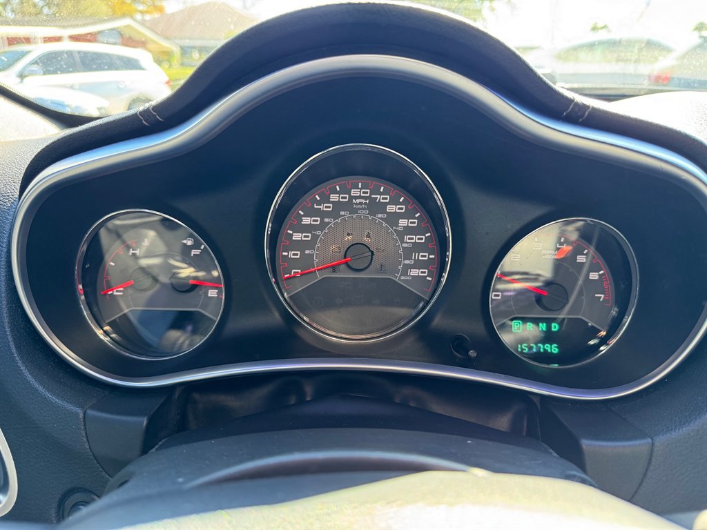 Used 2011 Dodge Avenger Express image 6