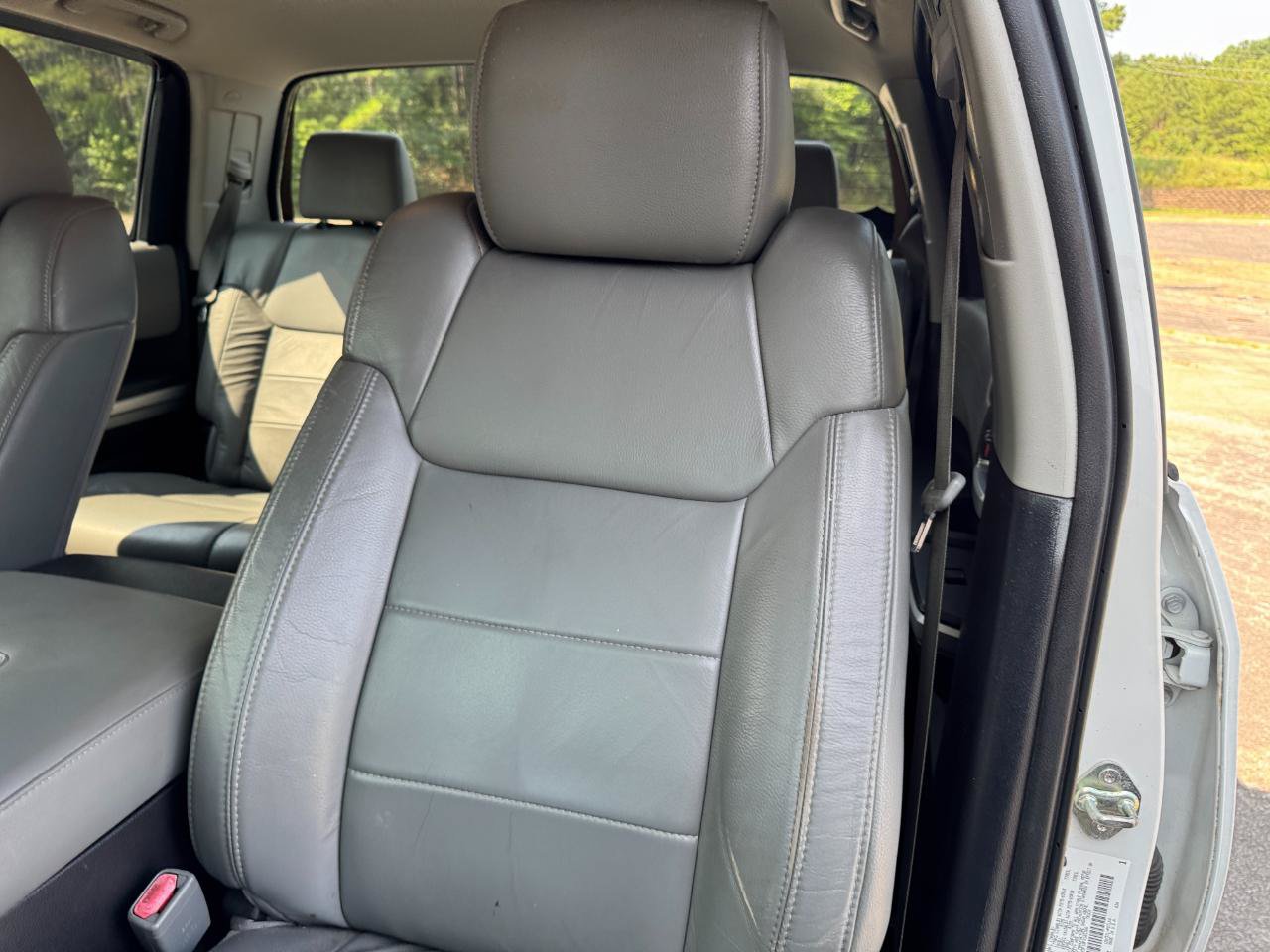 Used 2015 Toyota Tundra Limited w/ TRD Off Road Package RWD image 30