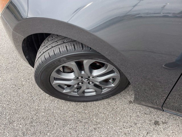 Used 2019 Toyota Yaris LE FWD image 14