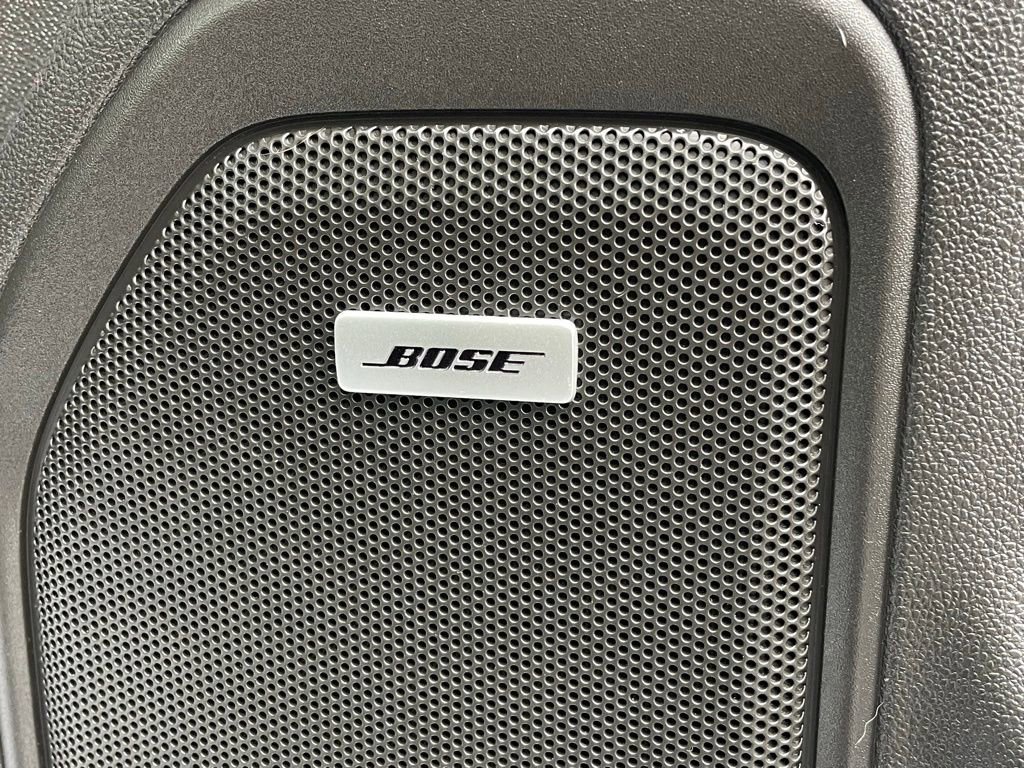 Used 2021 Chevrolet Silverado 1500 High Country w/ Technology Package image 17