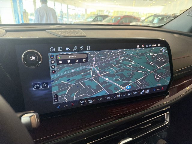 New 2027 Chevrolet Traverse RS AWD/4WD image 28