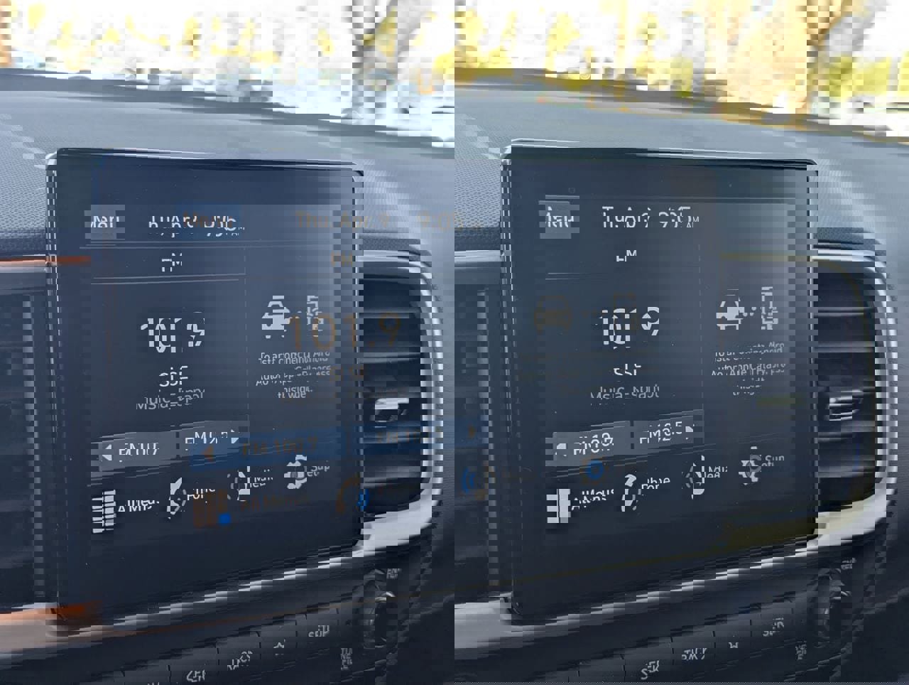 Used 2025 Hyundai Venue SEL image 23