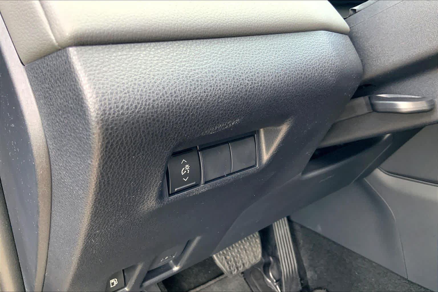 New 2026 Toyota RAV4 SE AWD/4WD image 13