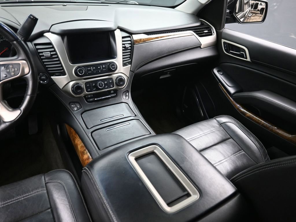 Used 2015 GMC Yukon Denali w/ Touring Package image 14