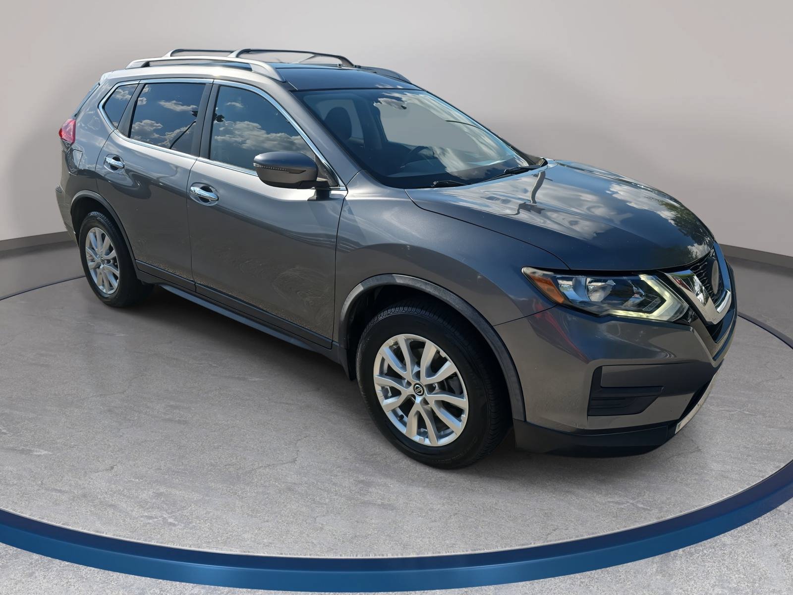 Used 2020 Nissan Rogue SV FWD image 3