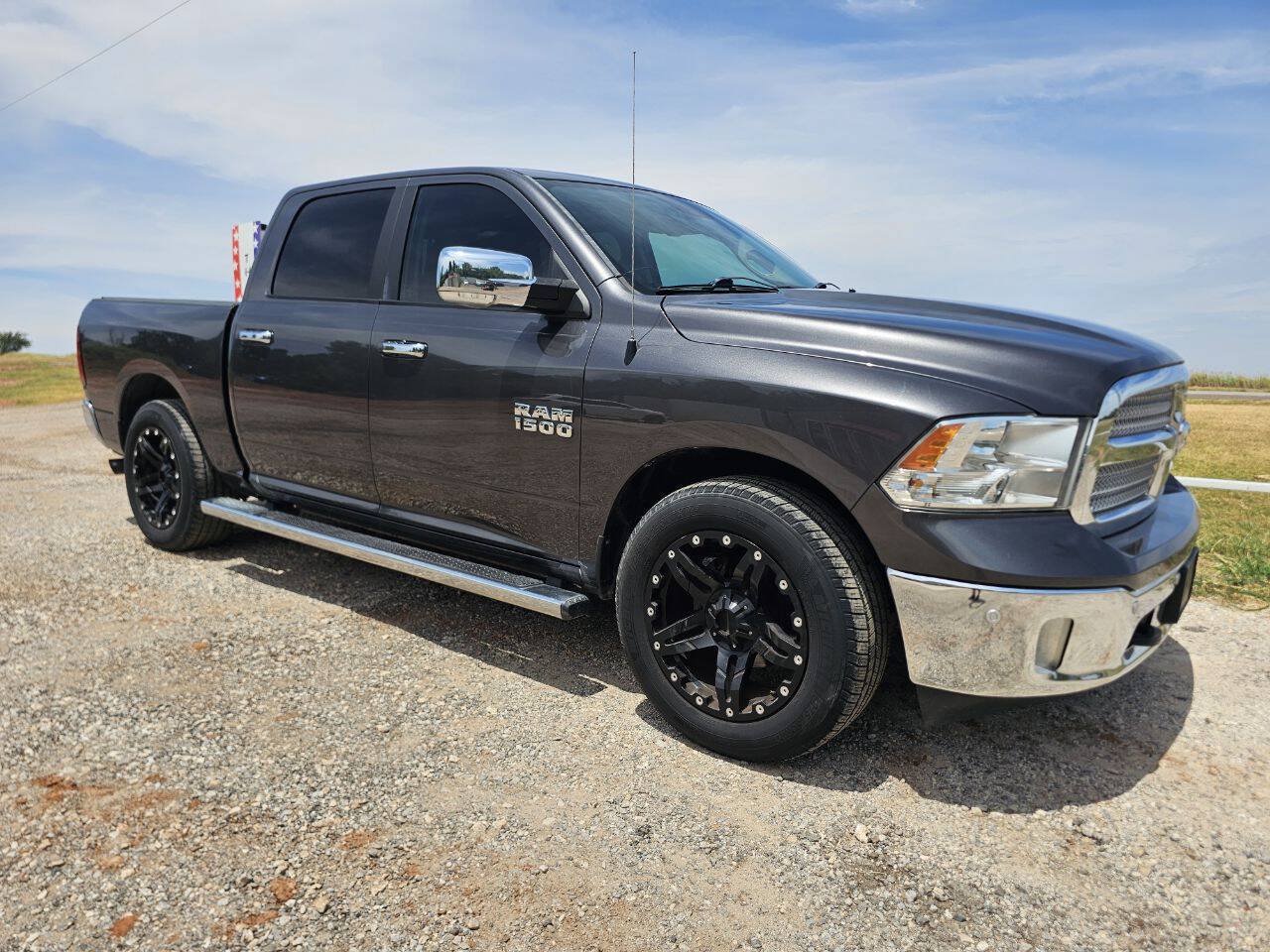 Used 2017 RAM 1500 Lone Star RWD image 7