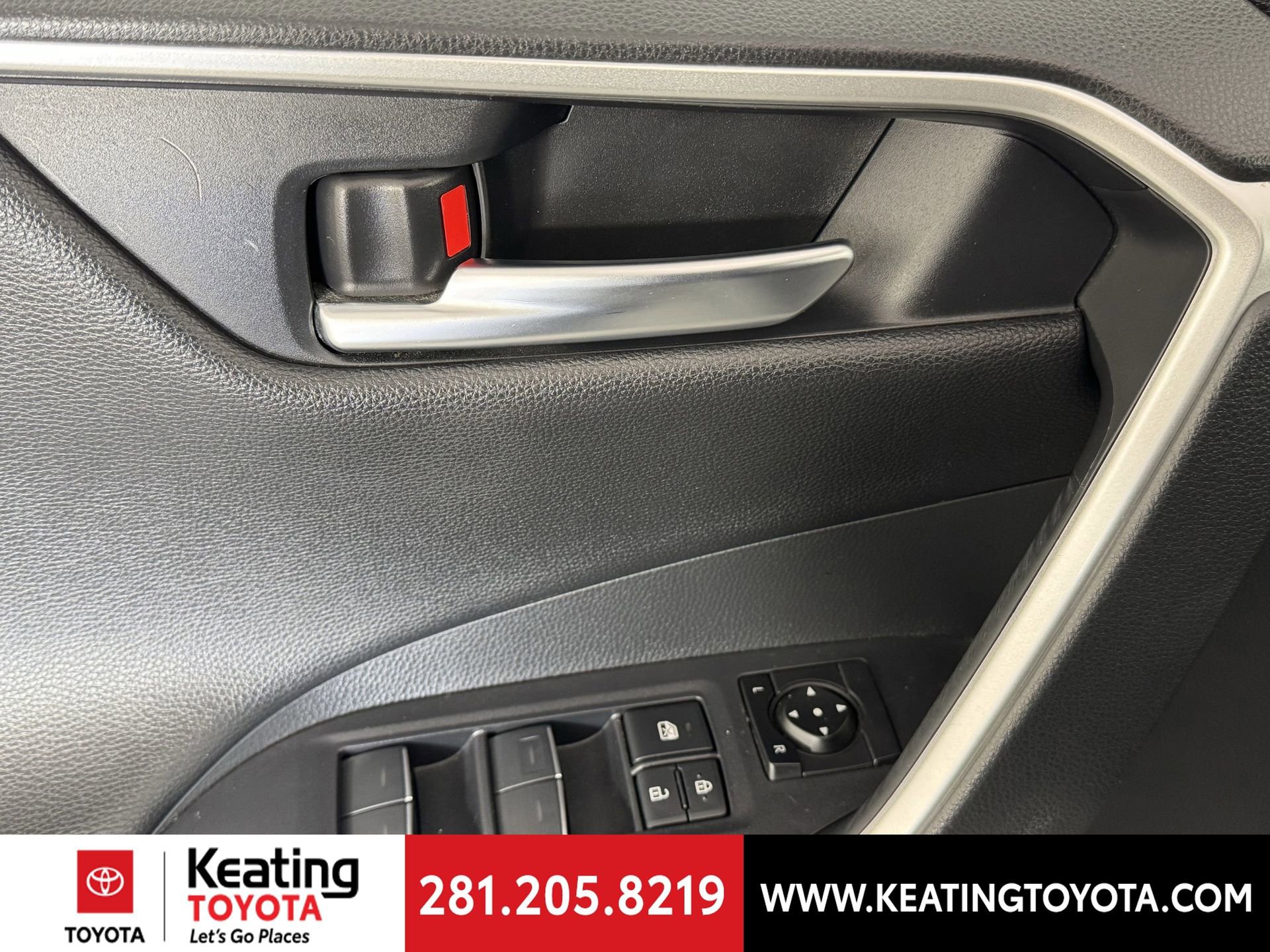 Used 2023 Toyota RAV4 XSE image 11