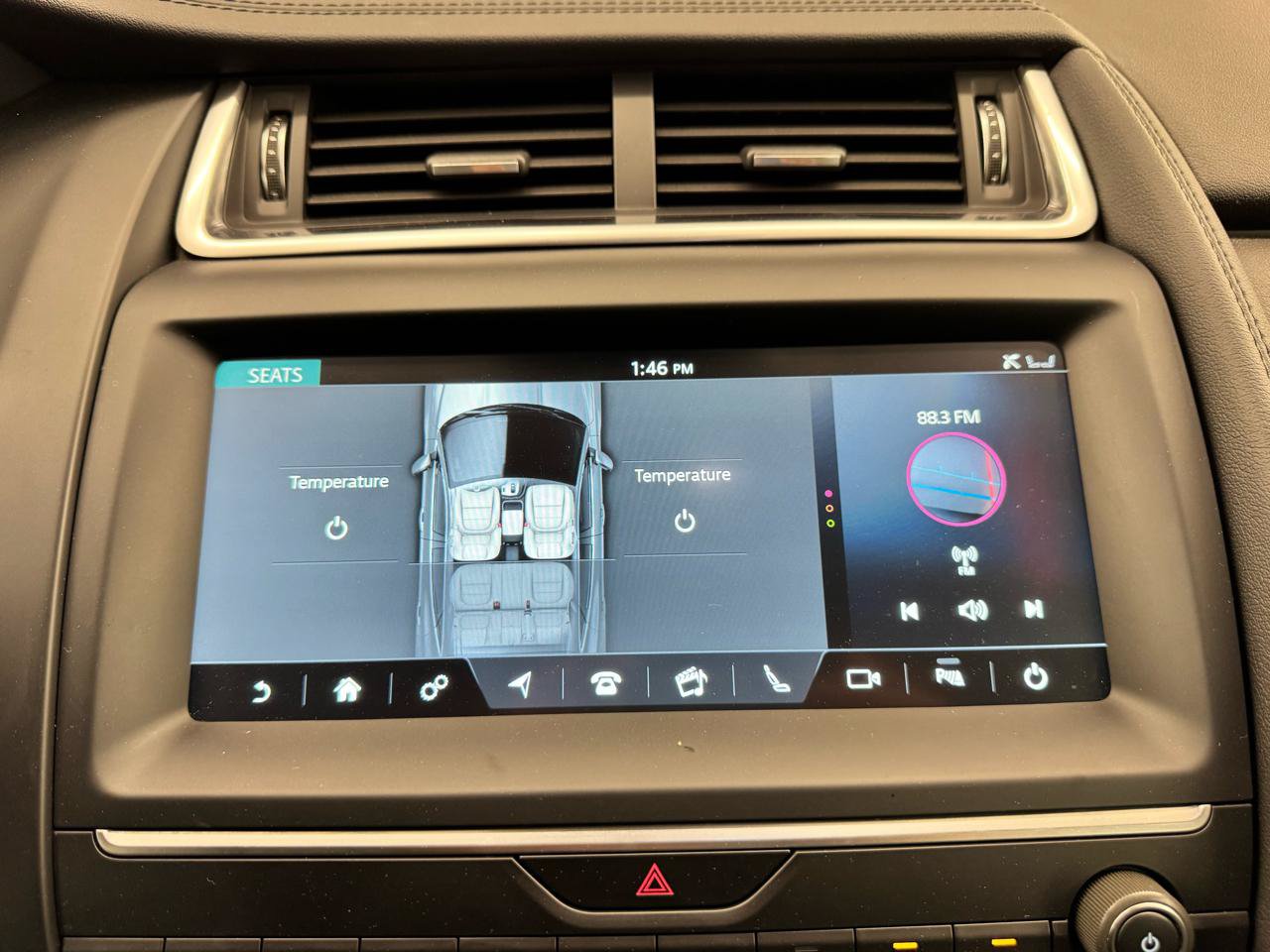 Used 2020 Jaguar E-PACE AWD/4WD image 39