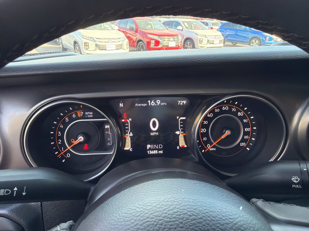 Used 2023 Jeep Gladiator Sport AWD/4WD image 23
