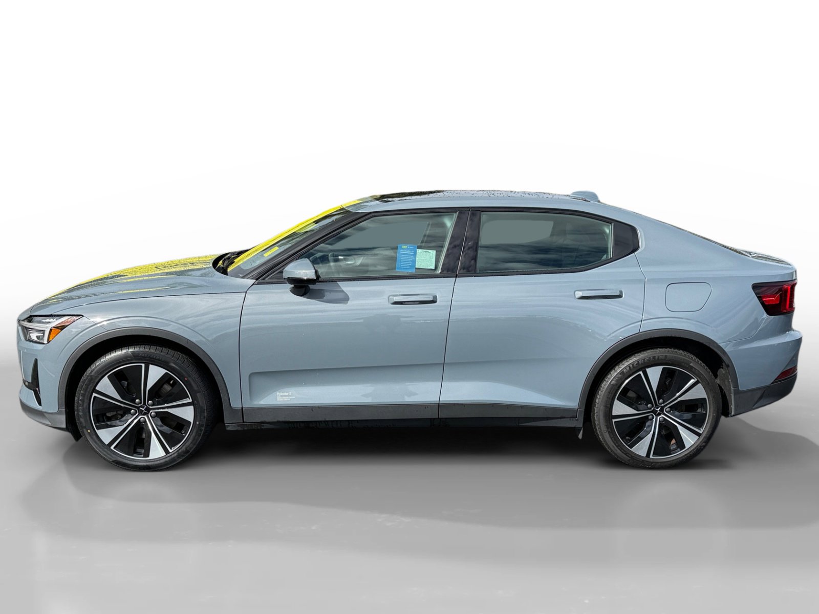Used 2023 Polestar Polestar 2 image 2