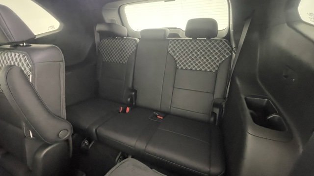 Used 2025 GMC Acadia Denali w/ Super Cruise Package image 45