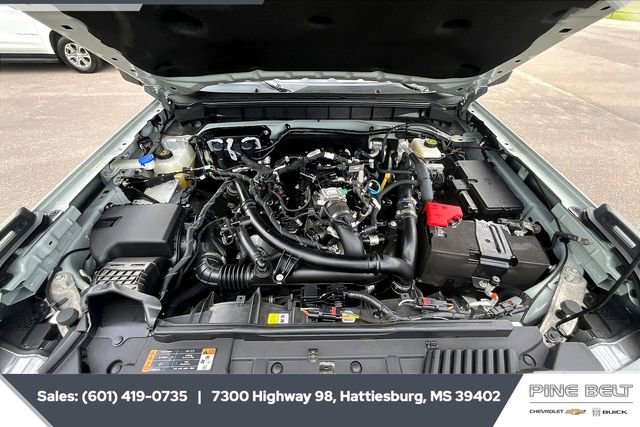 Used 2022 Ford Bronco Badlands image 8