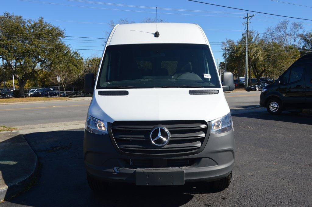 Used 2024 Mercedes-Benz Sprinter 2500 image 12