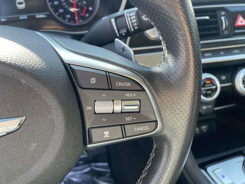 Used 2020 Genesis G70 2.0T RWD image 21