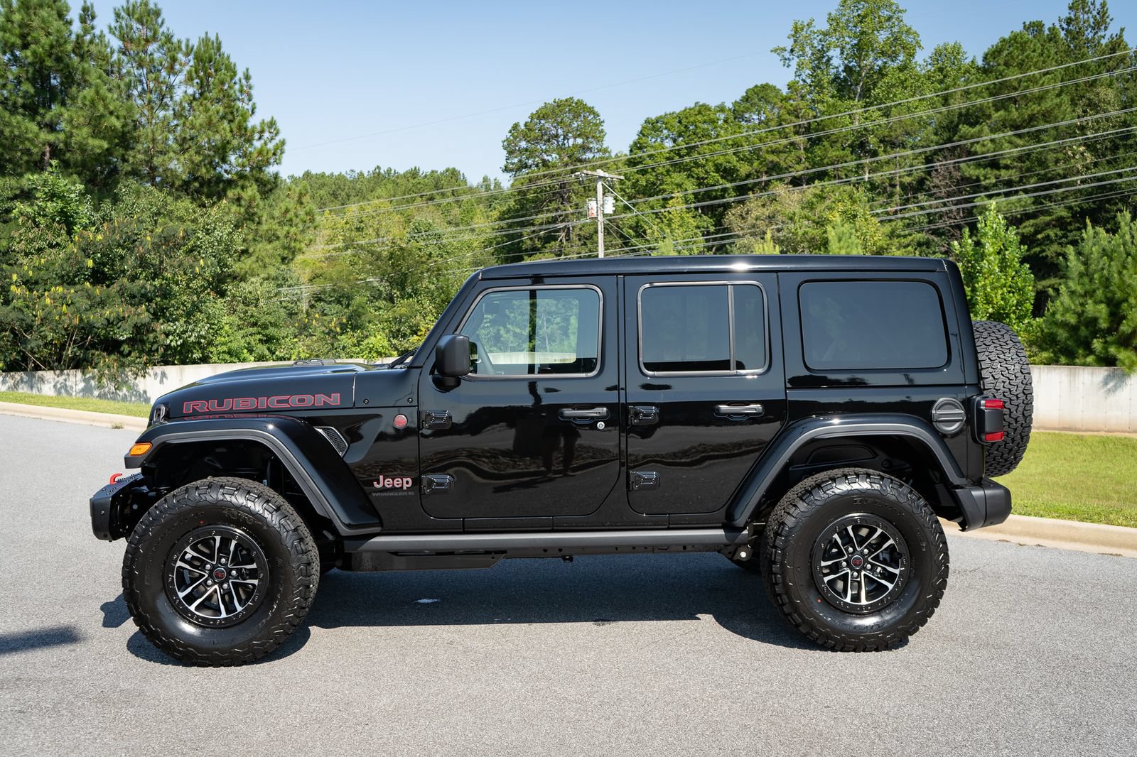 New 2027 Jeep Wrangler Unlimited Rubicon AWD/4WD image 14