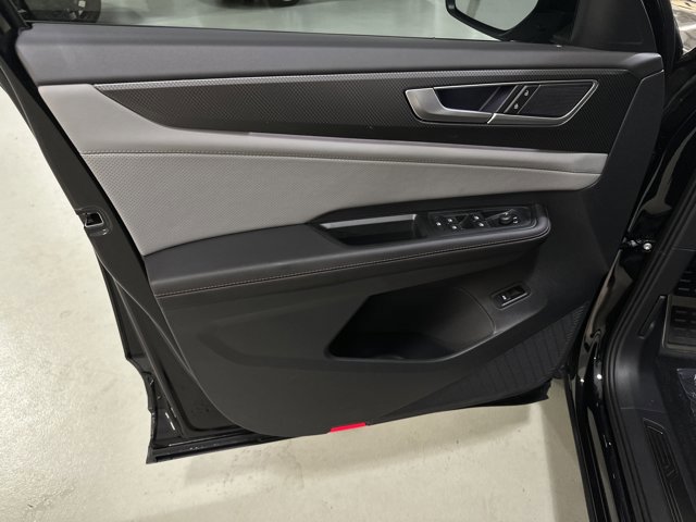 New 2026 Volkswagen Atlas Peak Edition image 18