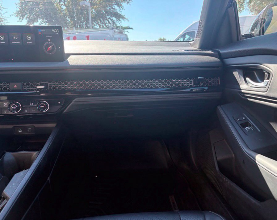 Used 2025 Honda Accord Sport image 10