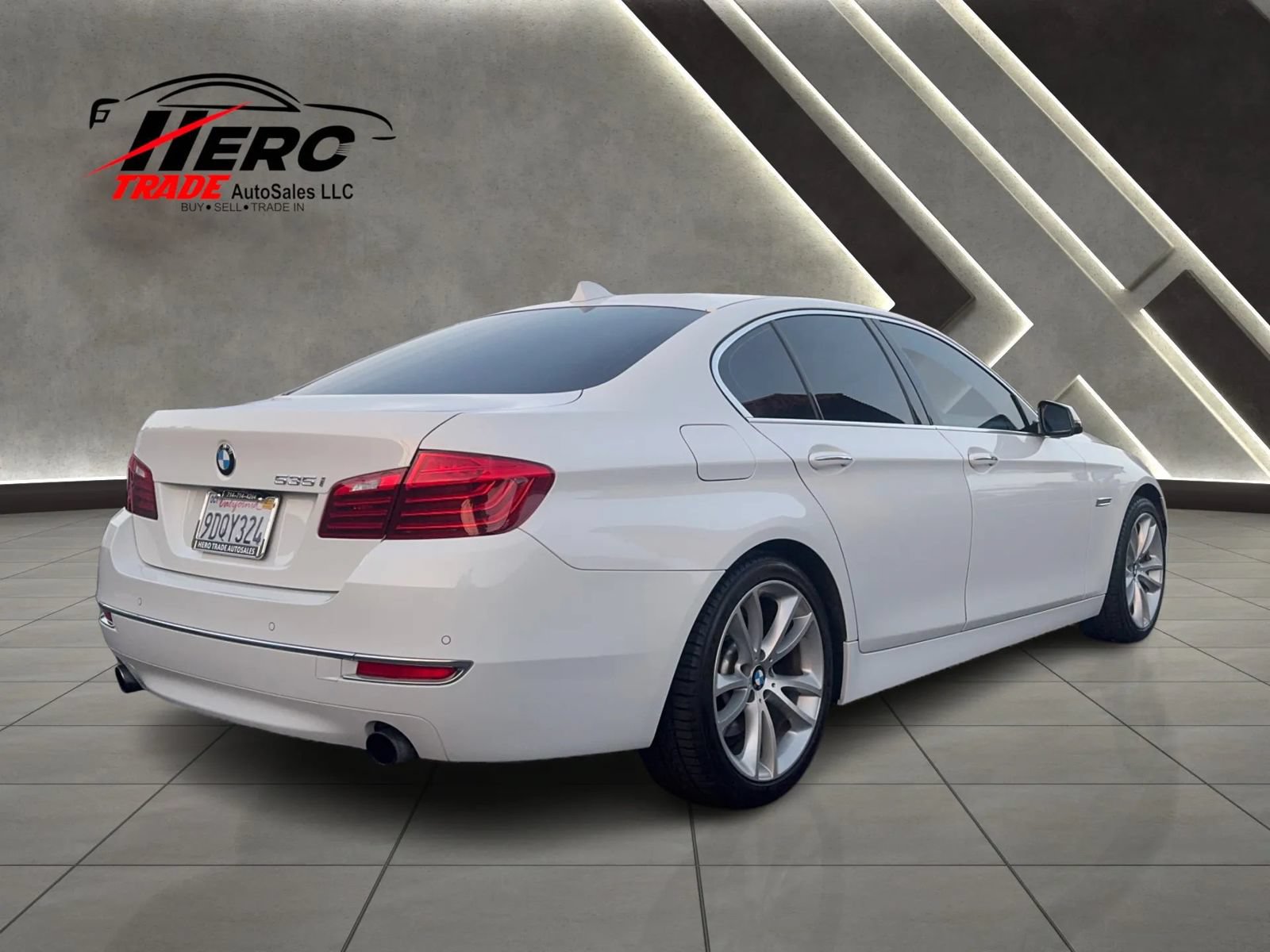 Used 2014 BMW 535i Sedan RWD image 5