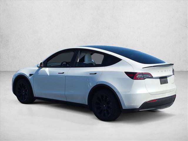 Used 2021 Tesla Model Y Long Range AWD/4WD image 7