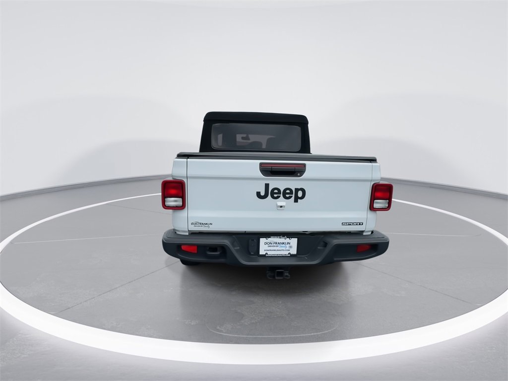 Used 2021 Jeep Gladiator Sport image 7