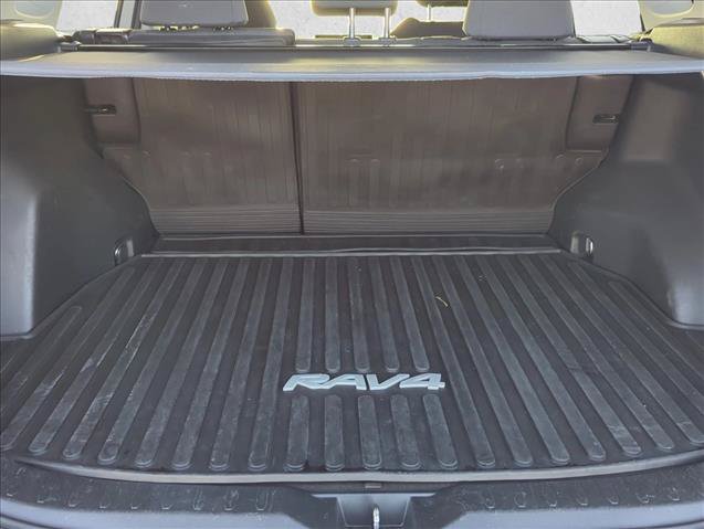 Certified 2022 Toyota RAV4 XLE AWD/4WD image 8