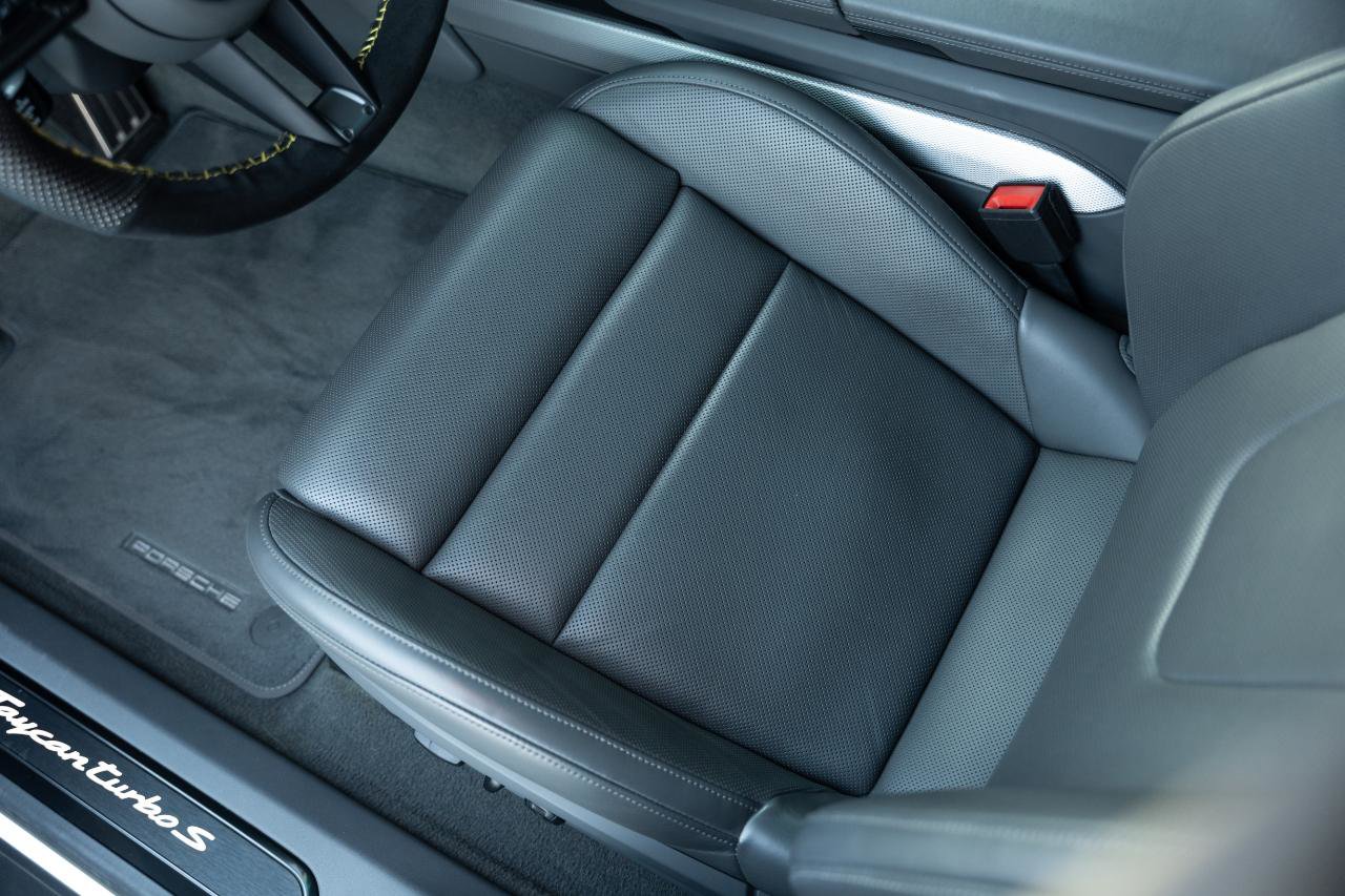 Used 2022 Porsche Taycan Turbo S image 87