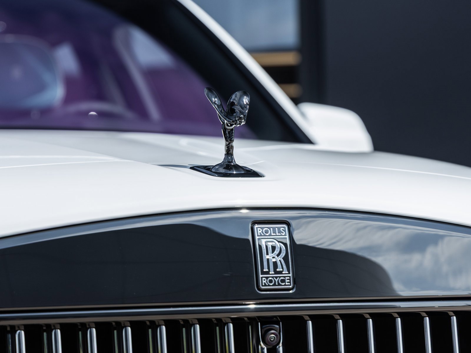 New 2026 Rolls-Royce Cullinan Black Badge image 23