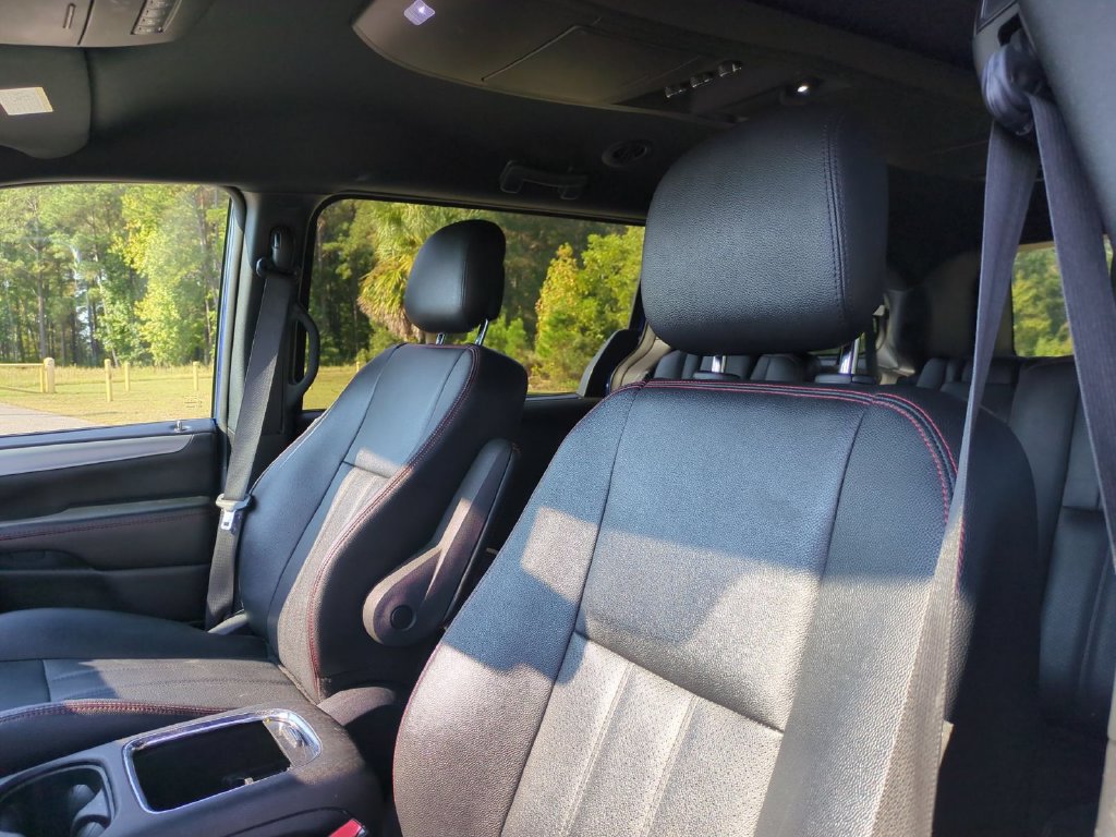Used 2020 Dodge Grand Caravan GT FWD image 15