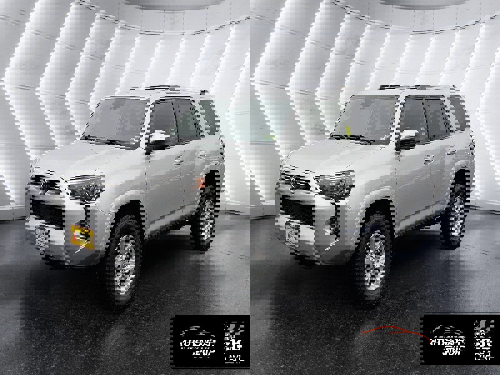 Used 2022 Toyota 4Runner SR5 image 1