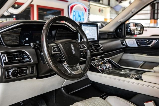 Used 2020 Lincoln Navigator L Black Label image 5