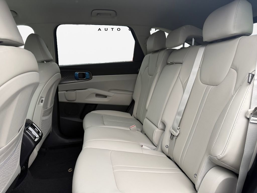 New 2026 Kia Sorento EX AWD/4WD image 16