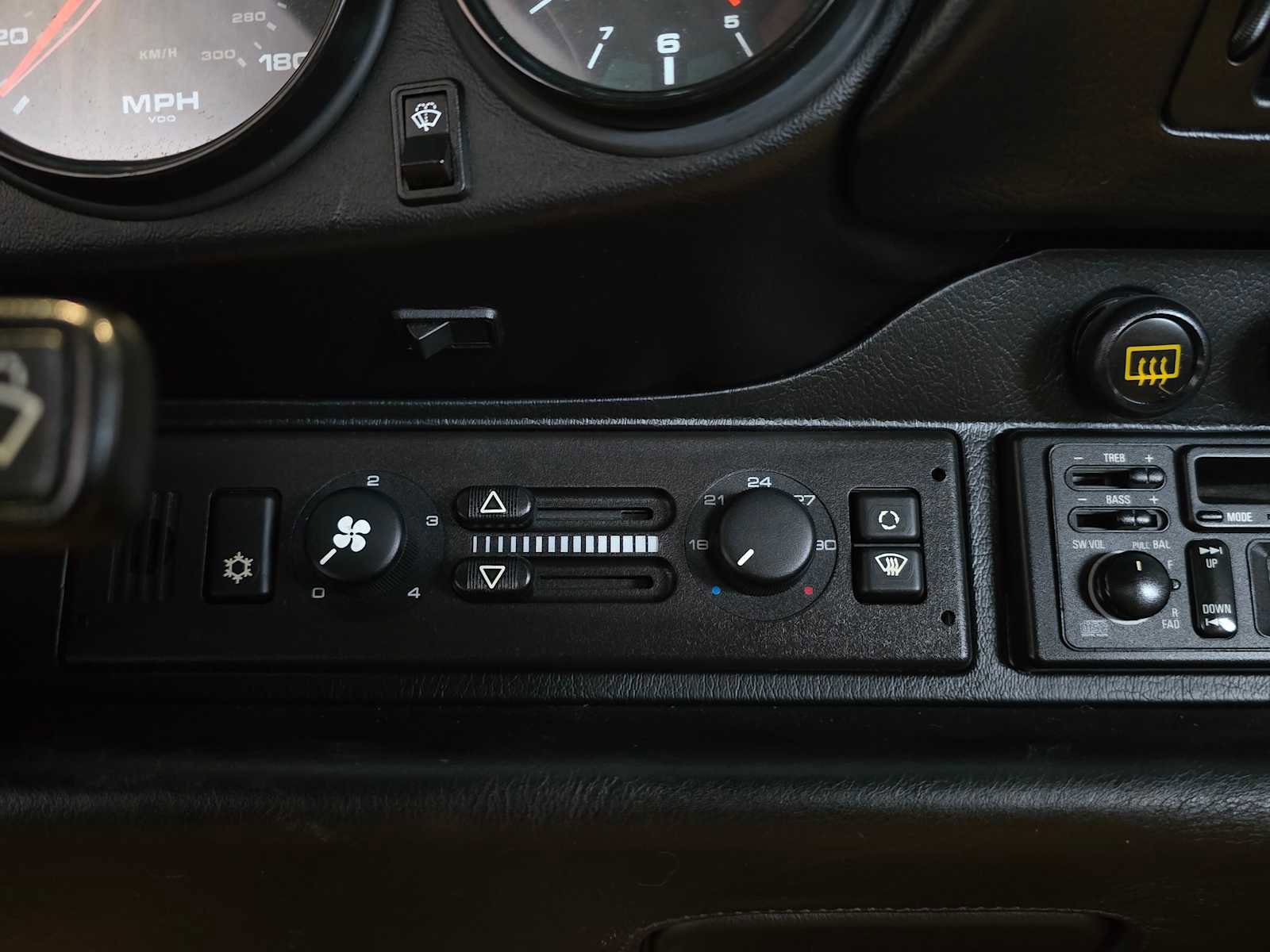 Used 1991 Porsche 911 Turbo image 25