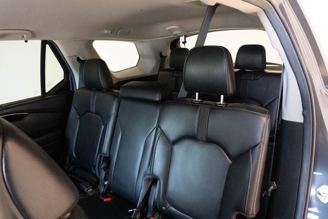 Used 2025 Honda Pilot EX-L image 17