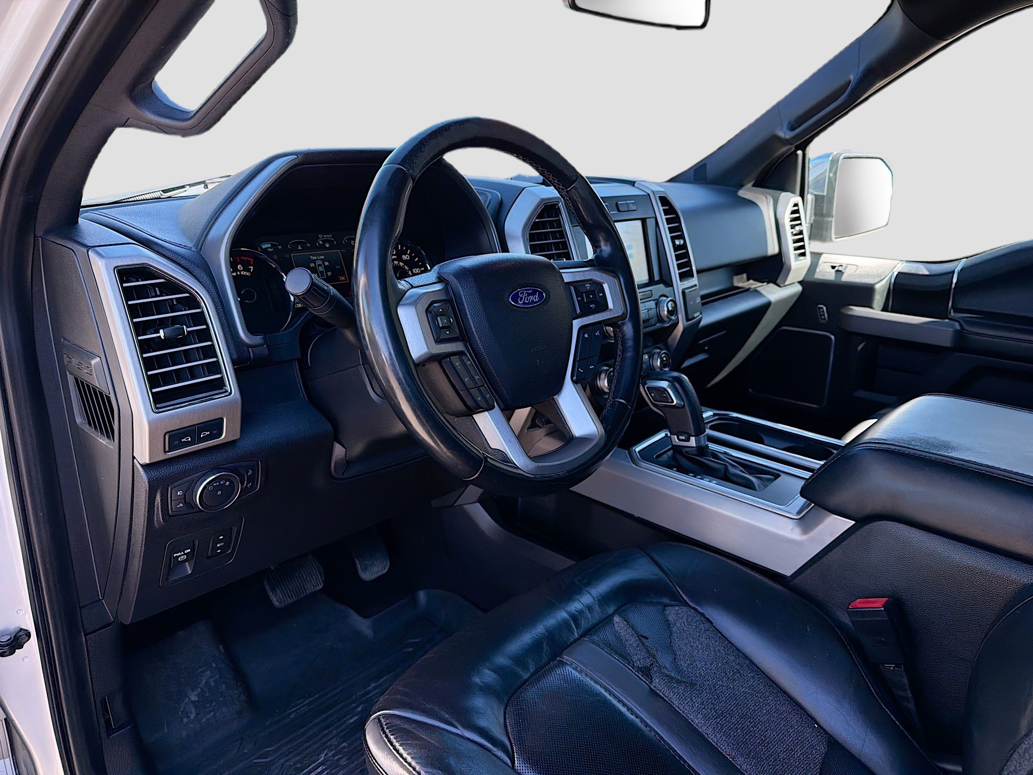 Used 2019 Ford F150 Platinum image 25