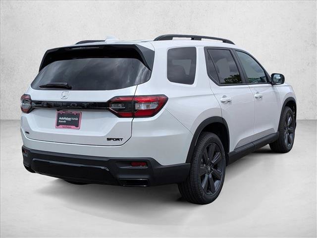 New 2026 Honda Pilot Sport image 2