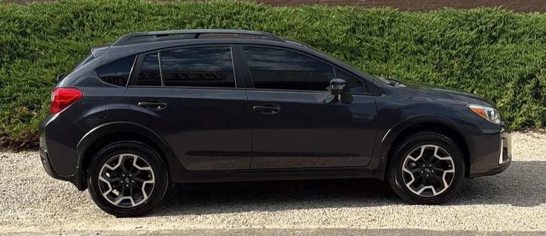 Used 2017 Subaru Crosstrek 2.0i Limited AWD/4WD image 5