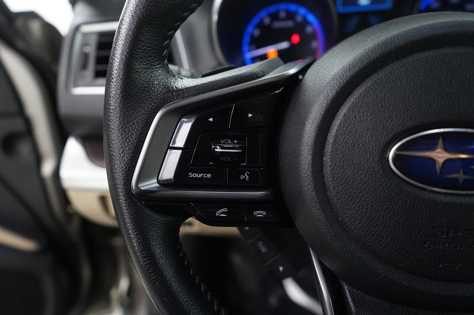 Used 2019 Subaru Outback 2.5i Limited image 17