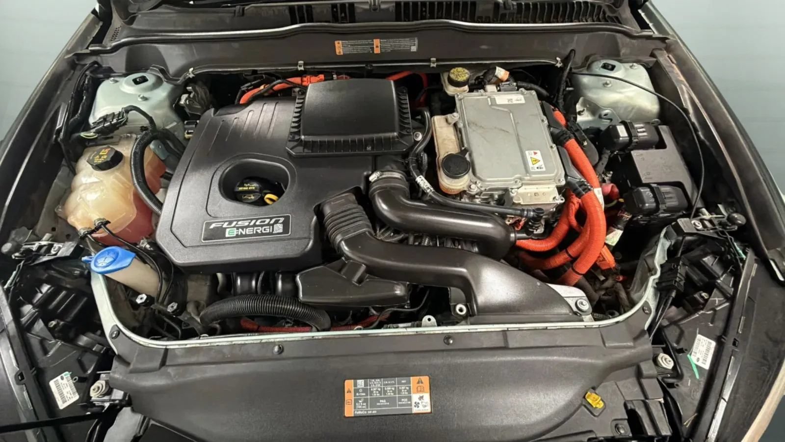 Used 2013 Ford Fusion Energi Titanium FWD image 23