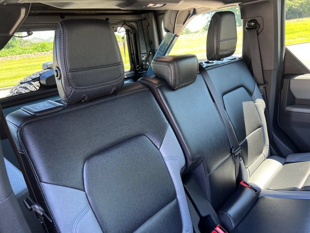Used 2023 Ford Bronco Black Diamond w/ Sasquatch Package AWD/4WD image 32