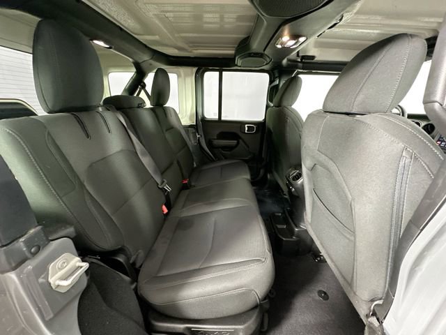 Used 2023 Jeep Wrangler Unlimited w/ Cold Weather Group AWD/4WD image 27