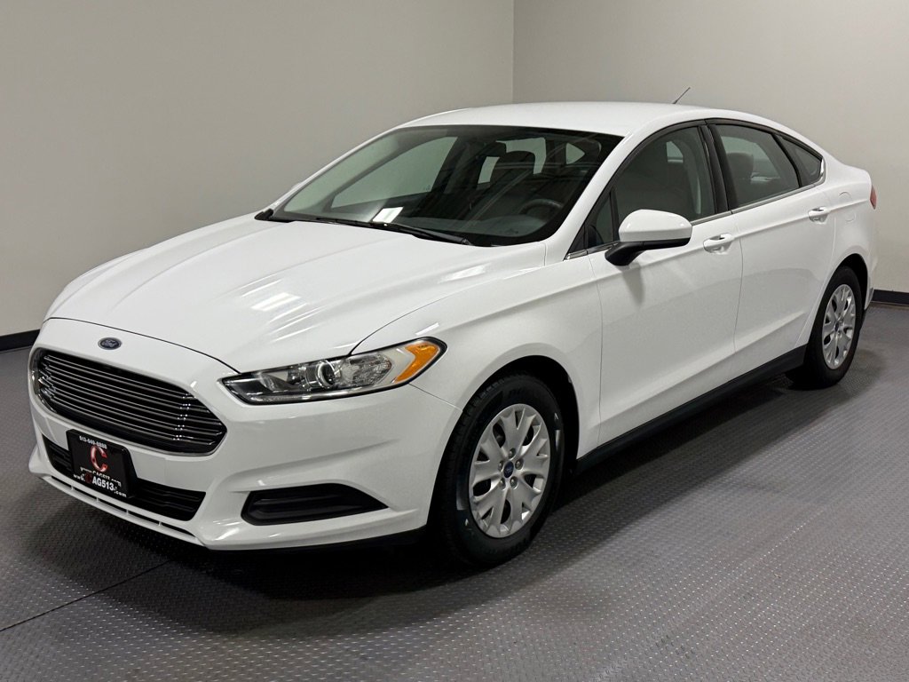 Used 2013 Ford Fusion S FWD image 1